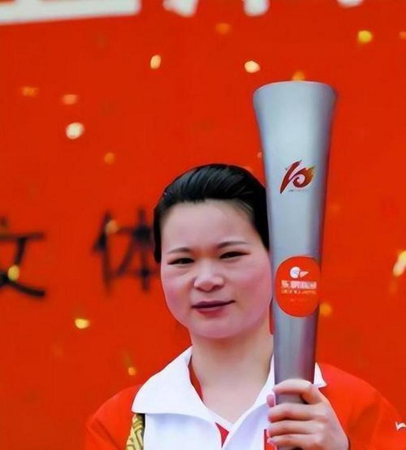 奥运冠军陈晓敏移民，陈小敏拍卖奥运金牌