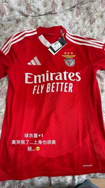 本菲卡足球球衣英文怎样写，本菲卡客场球衣？
