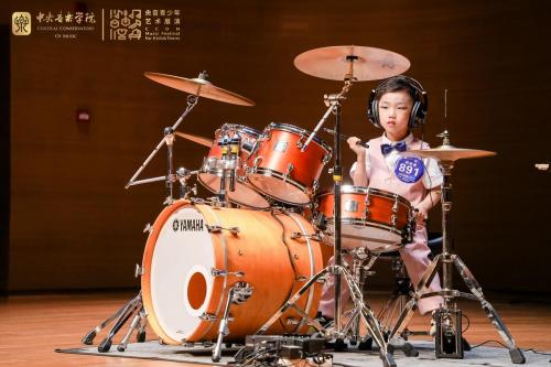 爵士鼓简介，爵士鼓演奏视频欣赏